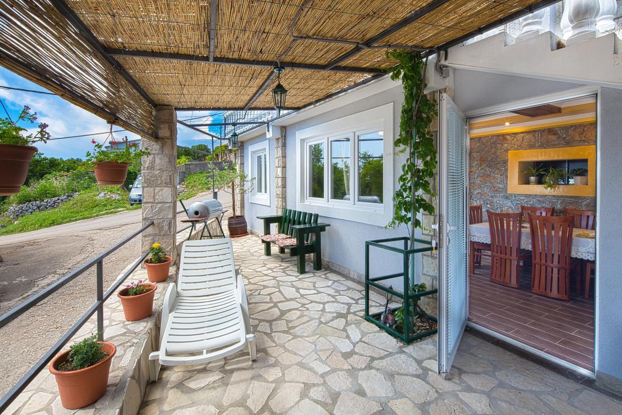 Apartman Kunjic Krimovica Exterior foto